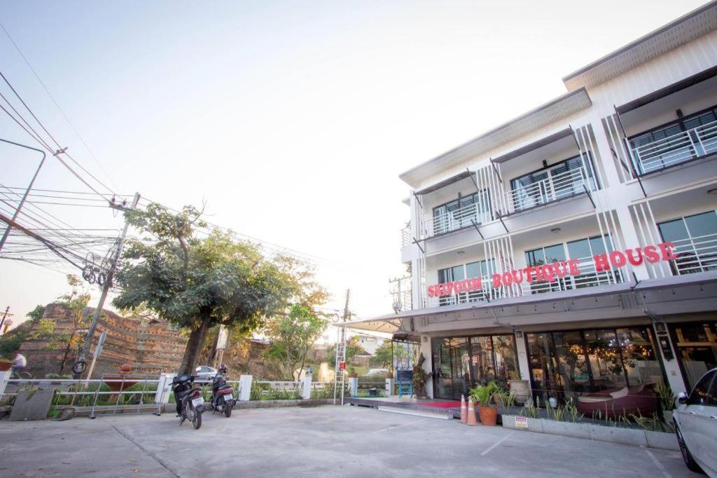 Sripoom Boutique House Hotel Chiang Mai Exterior photo